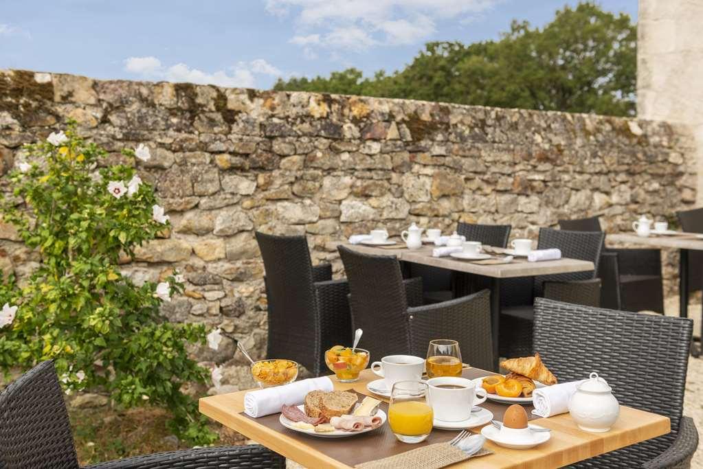 Le Manoir De Pierre Levee, The Originals Collection Hotel Tournon-Saint-Martin Ресторант снимка