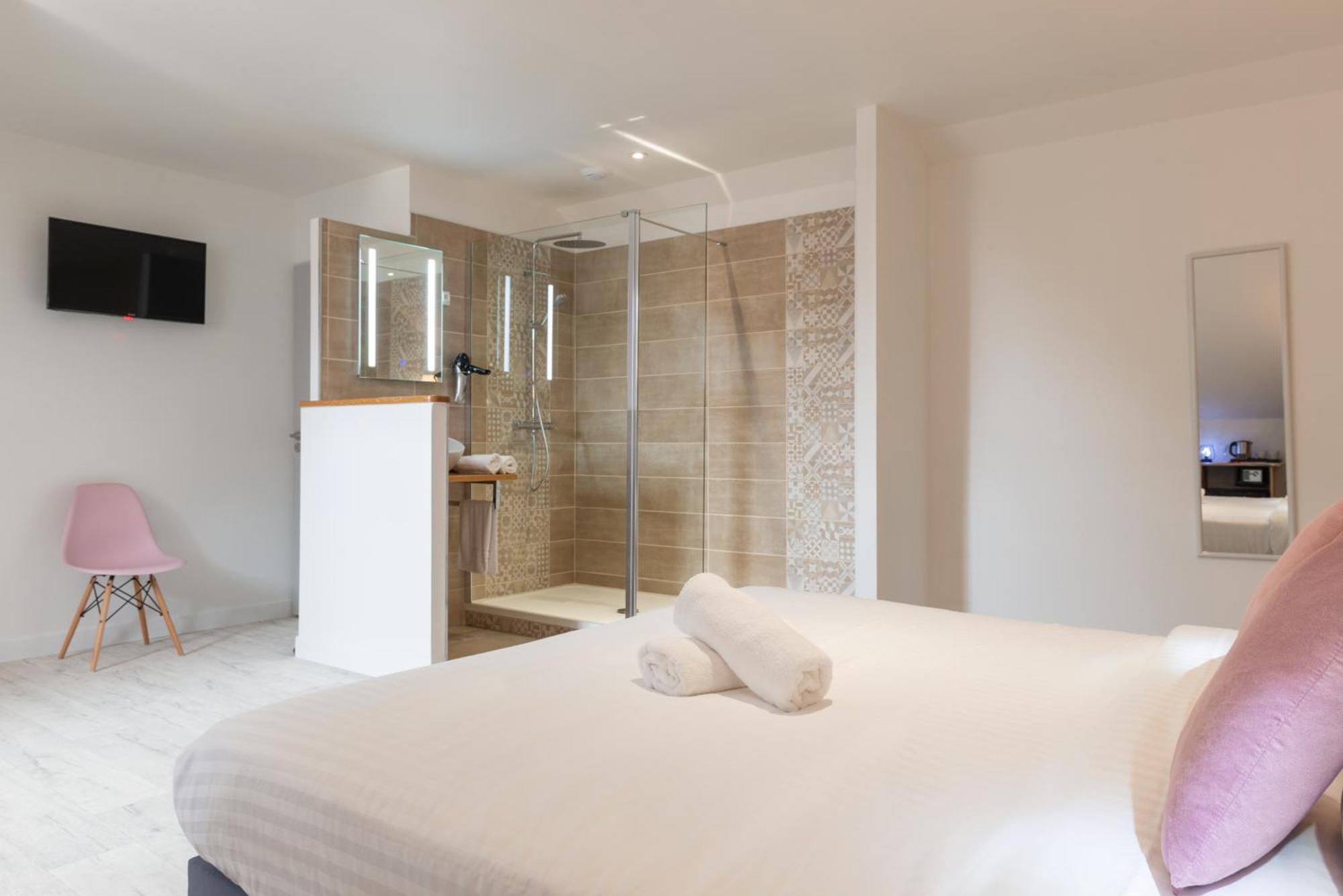 Le Manoir De Pierre Levee, The Originals Collection Hotel Tournon-Saint-Martin Екстериор снимка